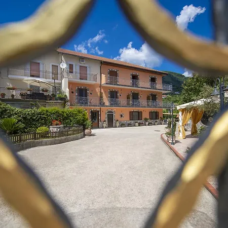 Il Girasole אג'רולה