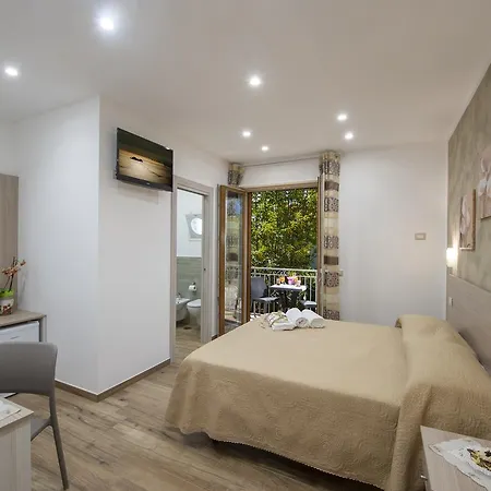 ベッド・アンド・ブレックファスト Il Girasole 4*