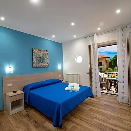 Il Girasole Bed and Breakfast 4*