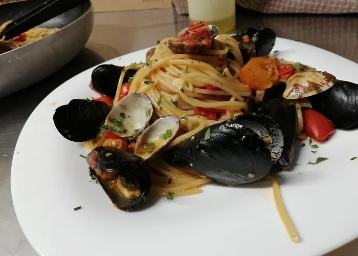 Il Girasole فندق مبيت وإفطار أَجيرولا